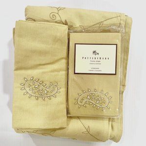 POTTERY BARN - Fiona Embroidered Linen/Cotton Duvet Cover & 2 Shams - Full/Queen